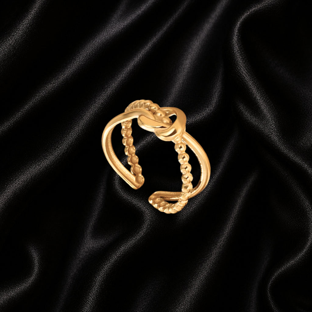 The Knotted Ring