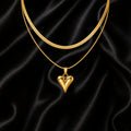 The Amour Necklace